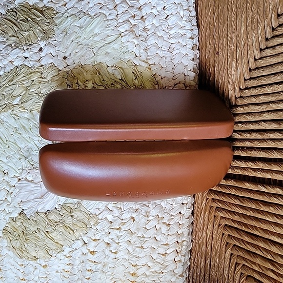 Longchamp Paris, brown hard eyeglass/sunglass case - Picture 8 of 9